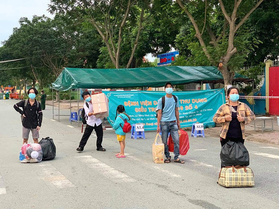 Covid-19: Hà Nội công bố 17 ca mắc mới; TP. Hồ Chí Minh có 200 bệnh nhân xuất viện Covid-19: Hà Nội công bố 17 ca mắc mới; TP. Hồ Chí Minh có 200 bệnh nhân xuất viện