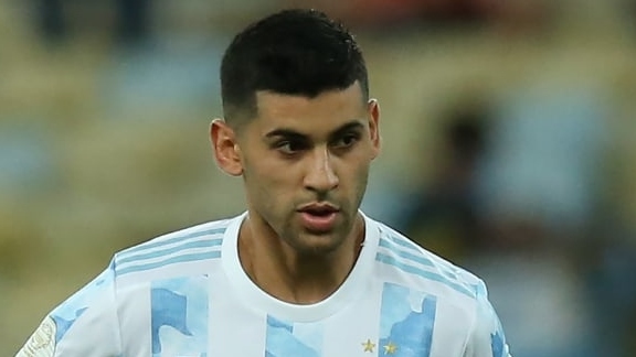 Chuyển nhượng cầu thủ Ngoại hạng Anh: Tottenham vượt Quỷ đỏ, sắp ký Cristian Romero; Man xanh và MU cùng muốn có Ilaix Moriba