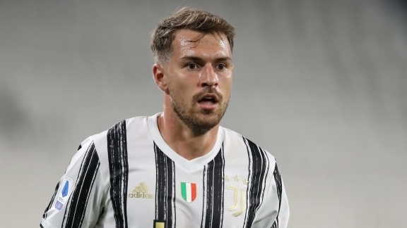 Chuyển nhượng cầu thủ Ngoại hạng Anh: Man City gia hạn 3 ngôi sao; MU cần tăng cường tuyến giữa; Aaron Ramsey trở lại