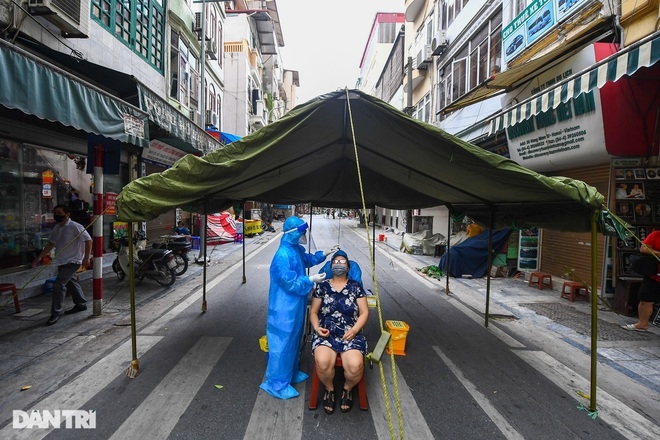 Covid-19: Trưa 30/7, Hà Nội công bố 61 ca mắc mới; Bắc Giang chỉ còn 39 bệnh nhân đang điều trị Covid-19: Trưa 30/7, Hà Nội công bố 61 ca mắc mới; Bắc Giang chỉ còn 39 bệnh nhân đang điều trị