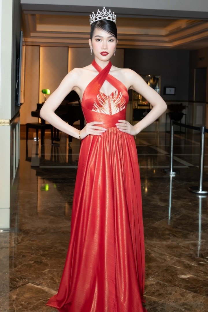 Lương Thùy Linh cùng dàn hoa hậu và á hậu khởi động VCK Hoa hậu Thế giới Việt Nam 2022