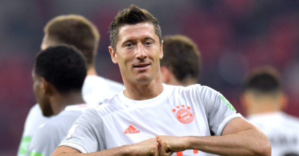 Chuyển nhượng cầu thủ Ngoại hạng Anh ngày 15/7: Barca có thể ký Ronaldo;