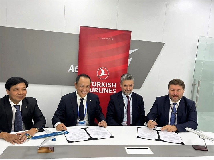 Vietnam Airlines và Turkish Airlines hợp tác vận tải hàng không Vietnam Airlines và Turkish Airlines hợp tác vận tải hàng không