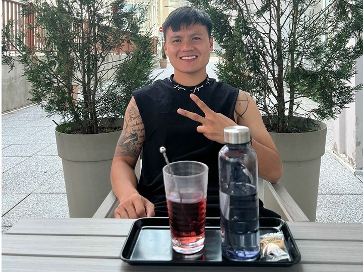 Quang Hải nỗ lực thích nghi với đội bóng mới Pau FC