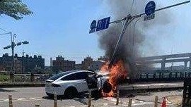 Lâm Chí Dĩnh sẽ phải phẫu thuật sau tai nạn ô tô nghiêm trọng