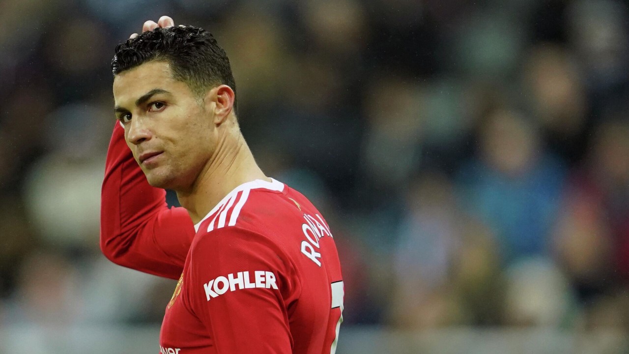 Chuyển nhượng cầu thủ ngày 25/7: Bayern ngưỡng mộ Harry Kane; Liverpool dừng sắm mới;