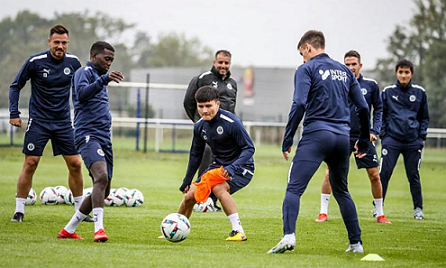 Báo Pháp: Quang Hải là ngôi sao đáng xem nhất của Pau FC Báo Pháp: Quang Hải là ngôi sao đáng xem nhất của Pau FC