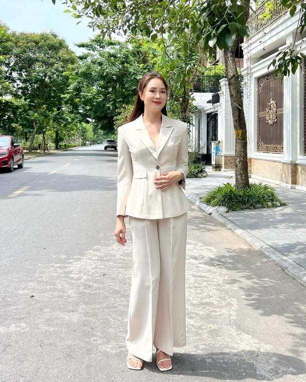 Hồng Diễm Hồng Diễm