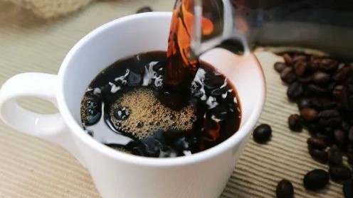 Ba cách uống cà phê mà không lo tăng cân và giảm nguy cơ nổi mụn