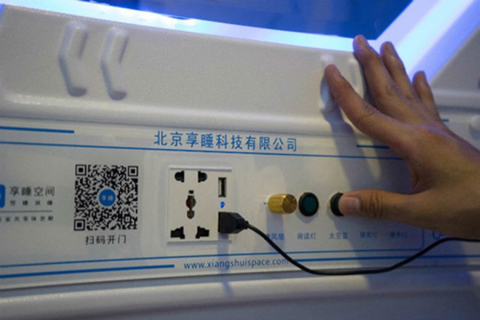 khach san to ken cho nhan vien van phong nghi trua