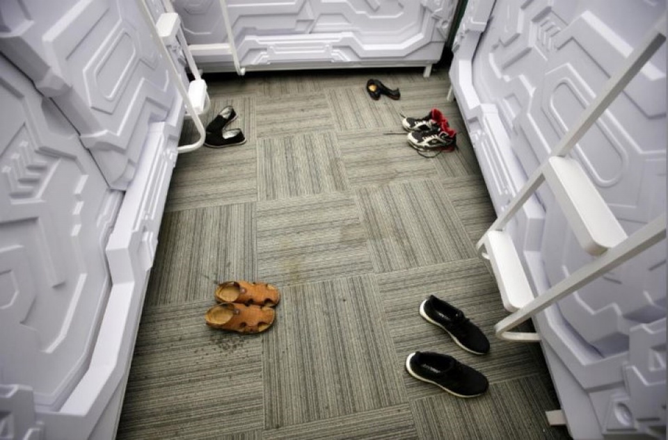 khach san to ken cho nhan vien van phong nghi trua