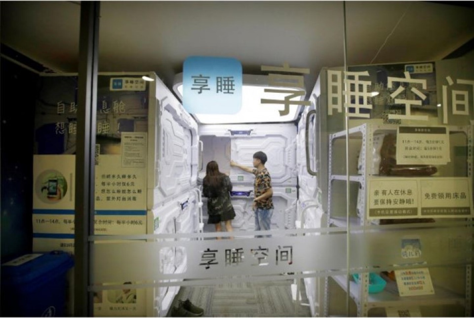 khach san to ken cho nhan vien van phong nghi trua