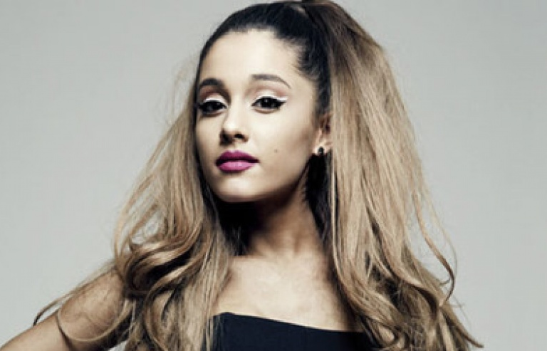 Ariana Grande hủy đêm diễn tại Việt Nam vì vấn đề sức khoẻ