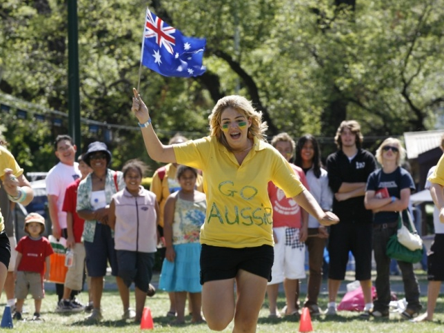 Làm bán thời gian - trào lưu mới trong giới trẻ Australia