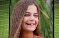 bat ngo voi kha nang chua ung thu cua loai hoa moc dai o viet nam