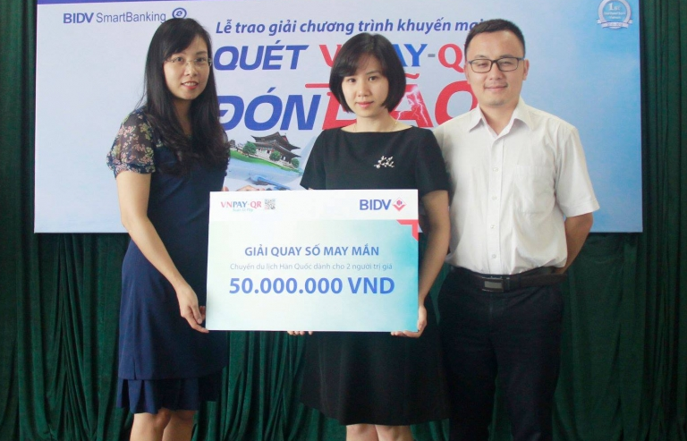 BIDV phối hợp với VNPAY tổ chức trao thưởng “Quét VNPAY-QR đón bão quà tặng”
