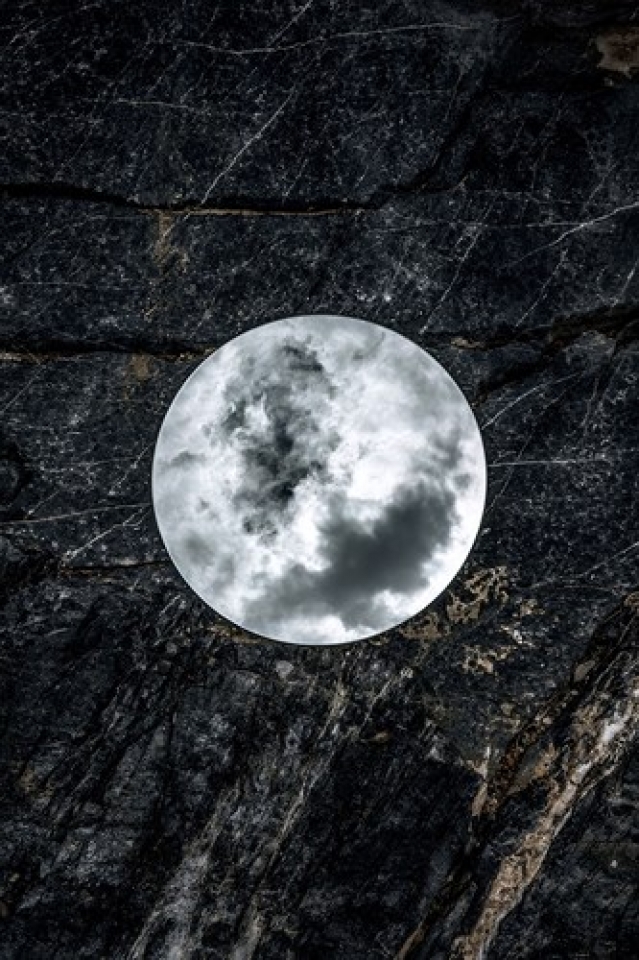 ve dep cua tu nhien qua tam guong tron