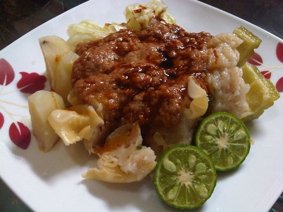 den indonesia dung quen thu nhung mon an ngon nay