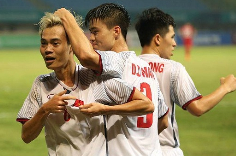 Báo Hàn Quốc lo ngại Olympic Việt Nam sẽ chơi tử thủ