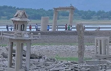 Thái Lan: Ngôi đền thiêng ‘mất tích’ suốt 20 năm bất ngờ ‘hiện hình’