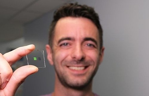 ‘Lưỡi’ nhân tạo có khả năng phân biệt độ tuổi của rượu whisky