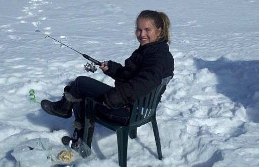 Biến đổi khí hậu, cuộc sống của người bản địa Alaska bị đảo lộn vì thiếu băng tuyết