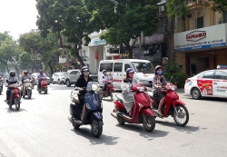 Dự báo thời tiết đêm nay và ngày mai (10-11/8): Bắc Trung Bộ nắng nóng gay gắt, phía Nam nền nhiệt dễ chịu