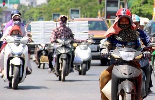 Dự báo thời tiết ngày và đêm nay (11/8): Cả nước chiều tối mưa dông rải rác, Bắc Trung Bộ nắng nóng trên 38 độ C, bão trên Biển Đông