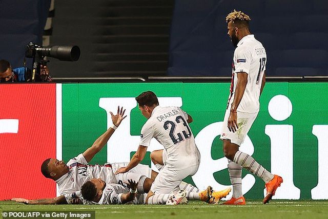 PSG lần đầu tiên vào bán kết Champions League kể từ năm 1995. 2247-psg-1-1597656530216