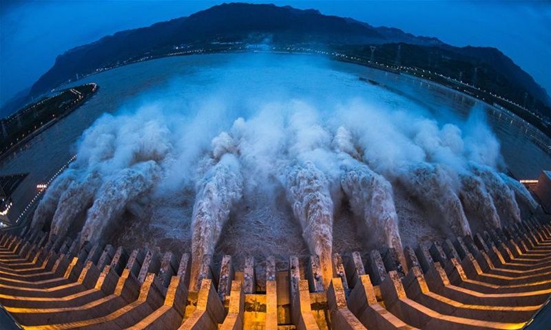 trung quoc dap tam hiep doi dien dinh lu lich su phai mo 11 cua giai vay