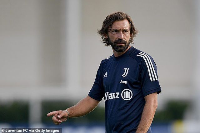 cronaldo gay an tuong trong ngay ra mat hlv pirlo