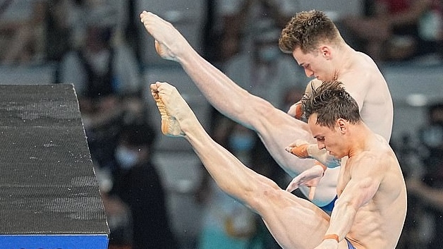 Olympic Tokyo 2020: Những khoảnh khắc ngoạn mục của VĐV nhảy cầu