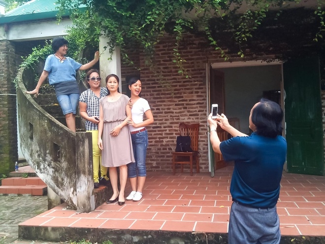 NSƯT chia sẻ ảnh nghệ sĩ Giang Còi thời đi học cùng lớp đại học với nhau NSƯT chia sẻ ảnh nghệ sĩ Giang Còi thời đi học cùng lớp đại học với nhau