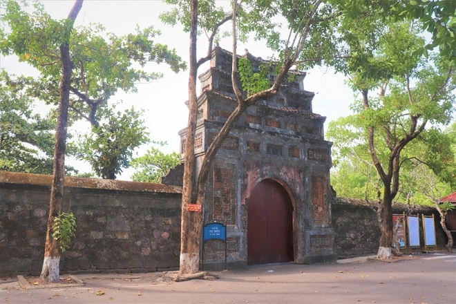 Cố đo Huế đẹp trầm tư, vắng khách mùa dịch