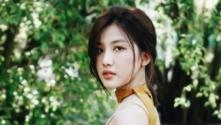 Lương Thanh gợi cảm, cá tính khác xa trên phim 11 tháng 5 ngày