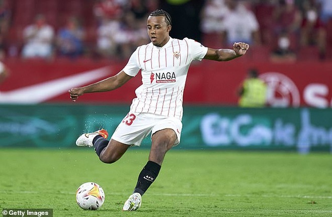 Thị trường chuyển nhượng châu Âu: Mbappe, Ronaldo và những 'bom tấn' sắp nổ; Harry Kane xác nhận ở lại Tottenham