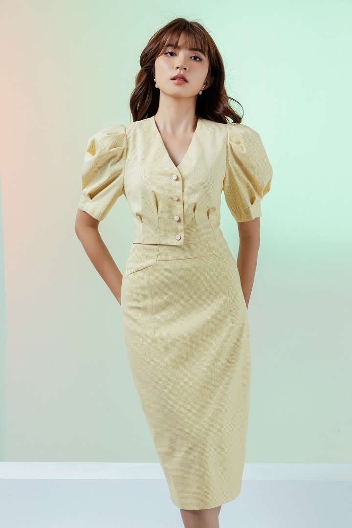 Thương ngày nắng về: Ngọc Huyền