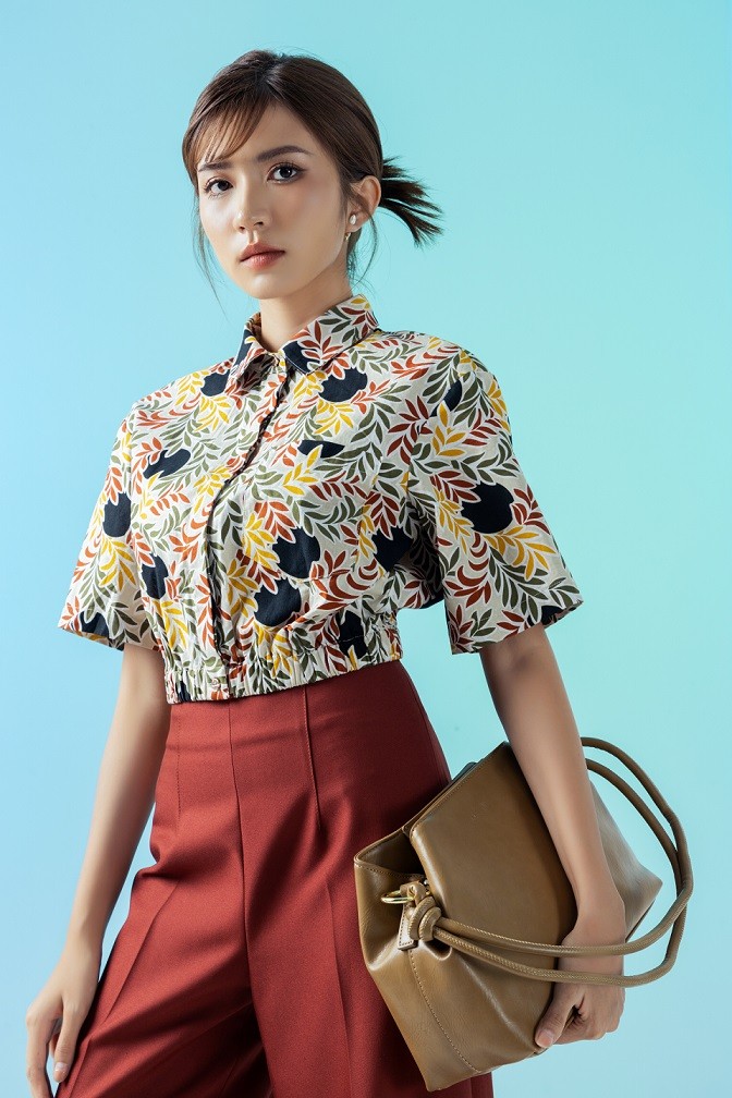 Thương ngày nắng về: Ngọc Huyền