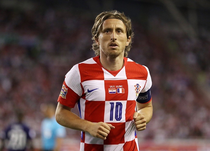 Chuyển nhượng cầu thủ ngày 5/8: Real Madrid gia hạn Luka Modirc;