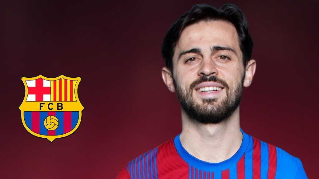 Chuyển nhượng cầu thủ ngày 19/8: Silva muốn đến Barca; AS Roma đàm phán Victor Lindelof; Ajax không bán Antony