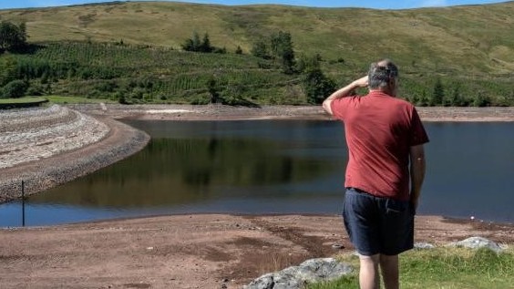 Xứ Wales công bố tình trạng hạn hán vì nhiệt độ cao kỷ lục, khô hạn kéo dài