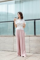 Chồng cũ, vợ cũ, người yêu cũ: Diễn viên vai Mai Anh gợi ý mặc đẹp với trang phục nữ tính