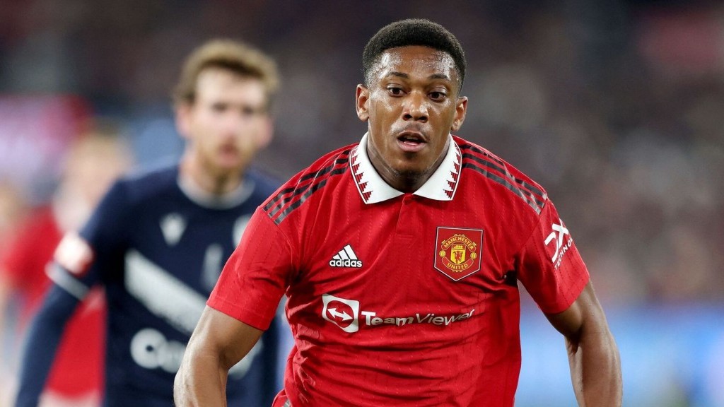 Chuyển nhượng cầu thủ Man Utd ngày 29/8: Ronaldo nối đàm phán Chelsea; MU gia hạn Martial và lên phương án mua thủ môn Dubravka