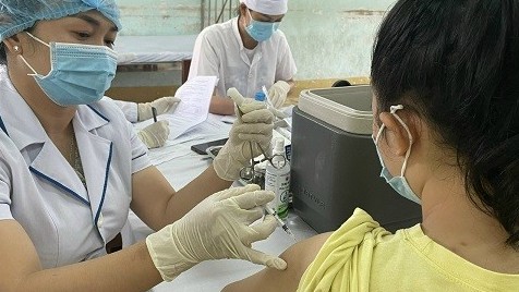 Covid-19 ngày 30/8: Hơn 3.200 ca mắc mới, 13.142 ca khỏi bệnh và 4 F0 tử vong