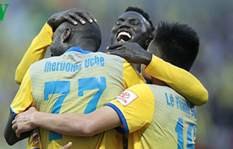 FLC Thanh Hóa giành hat-trick danh hiệu V-League tháng 6 và 7