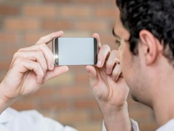 Công bố ứng dụng smartphone phát hiện tổn thương não