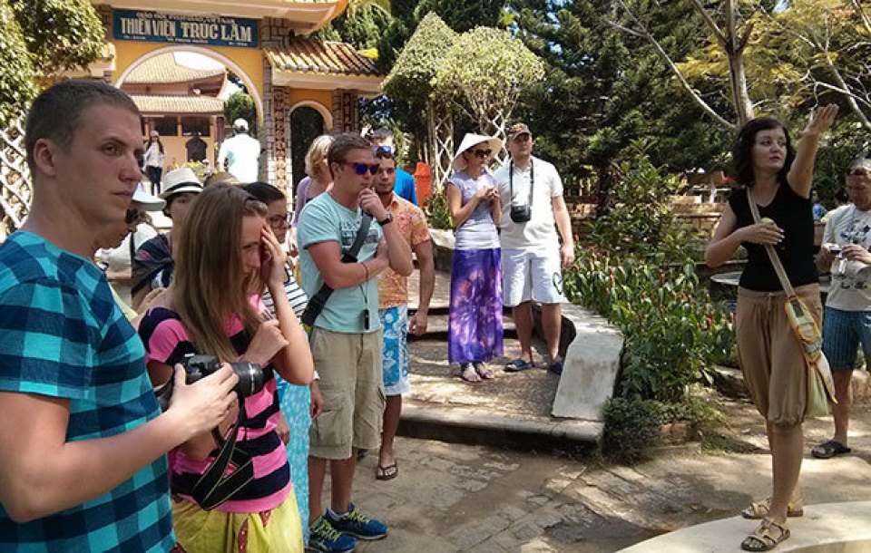 Du khách Nga đến Việt Nam tăng mạnh Du khách Nga đến Việt Nam tăng mạnh