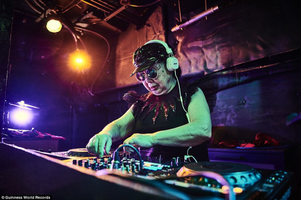 lo dien nhung ky luc guinness the gioi 2018 an tuong den kho tin