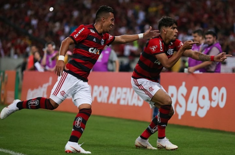 lucas paqueta tai nang 17 tuoi duoc mu theo duoi co gi dac biet