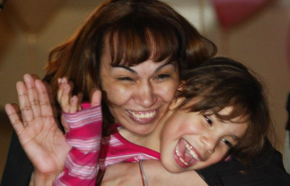 Sau 6 năm cháy nhà, phát hiện con gái đã chết vẫn còn sống